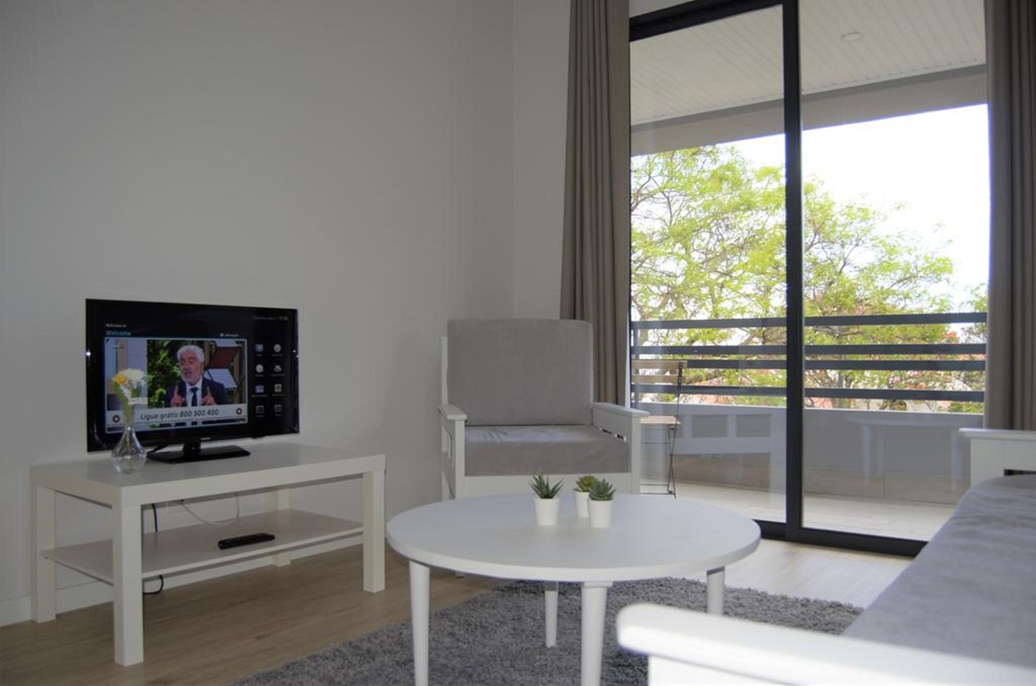 Apartamentos Turisticos Vitoria By Petit Hotels Фуншал Екстериор снимка